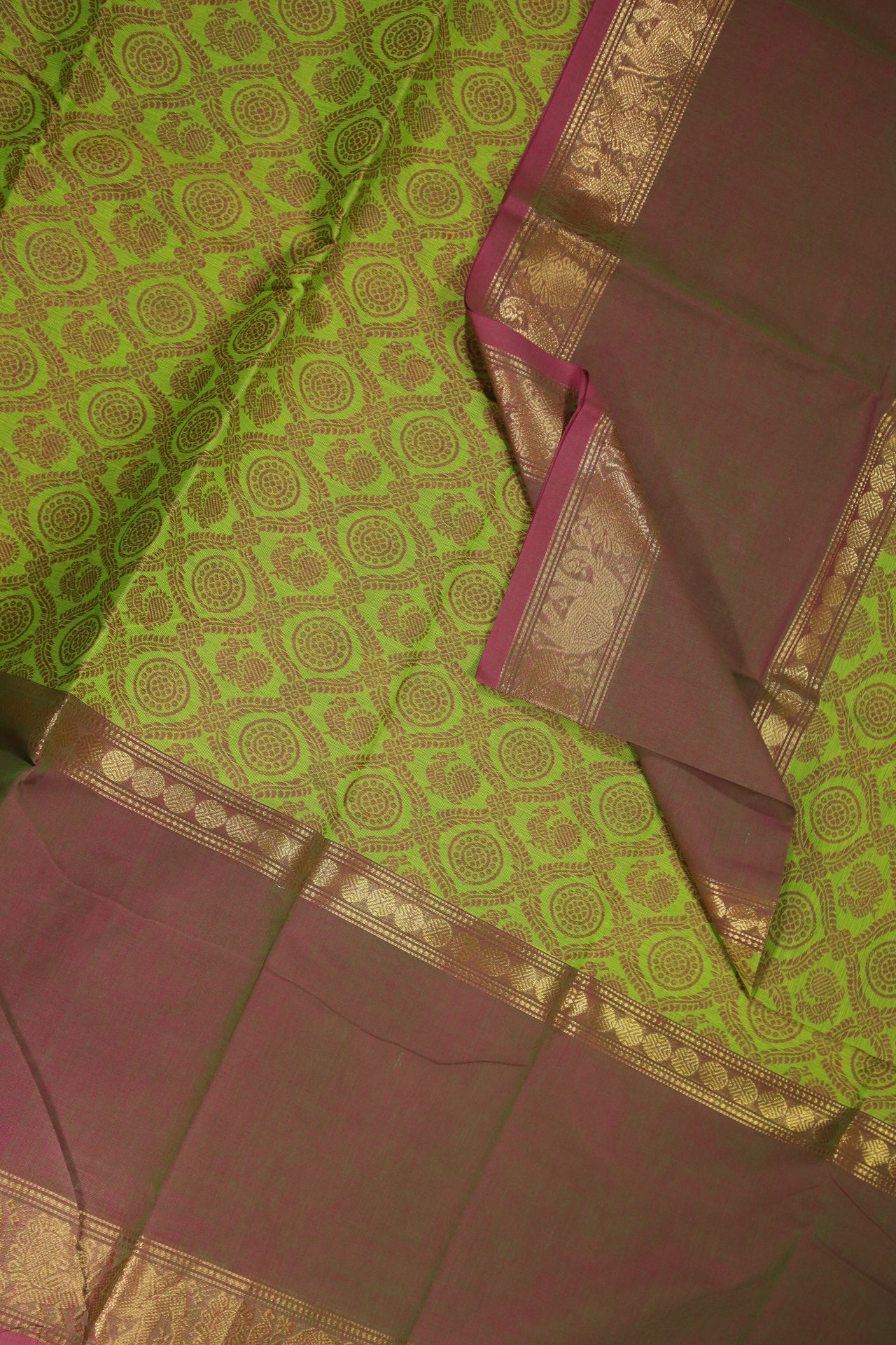 Light Green - Muppagam Saree