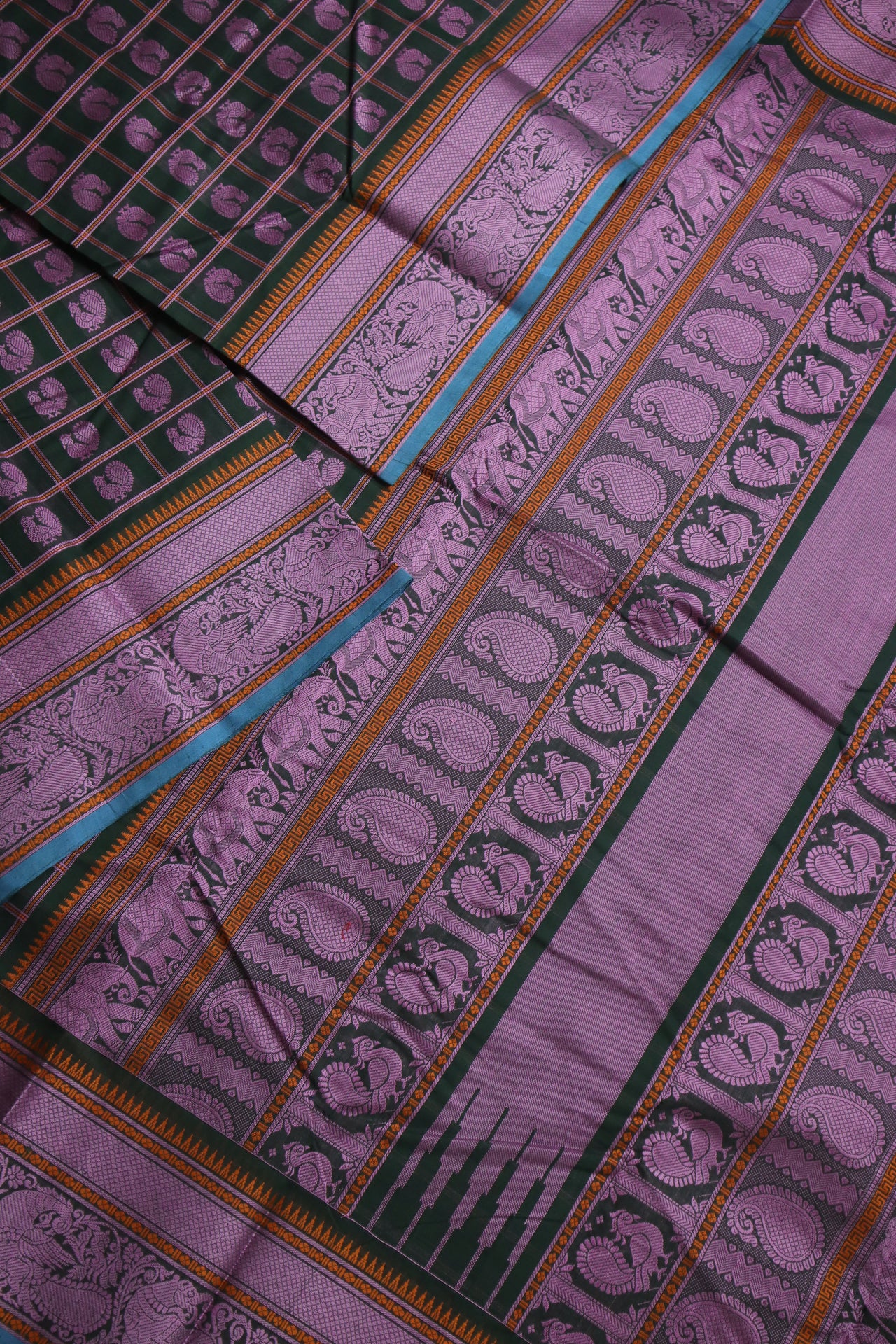 Deepest green - Annapakshi Thread work 1000 woven buttas with woven pallu