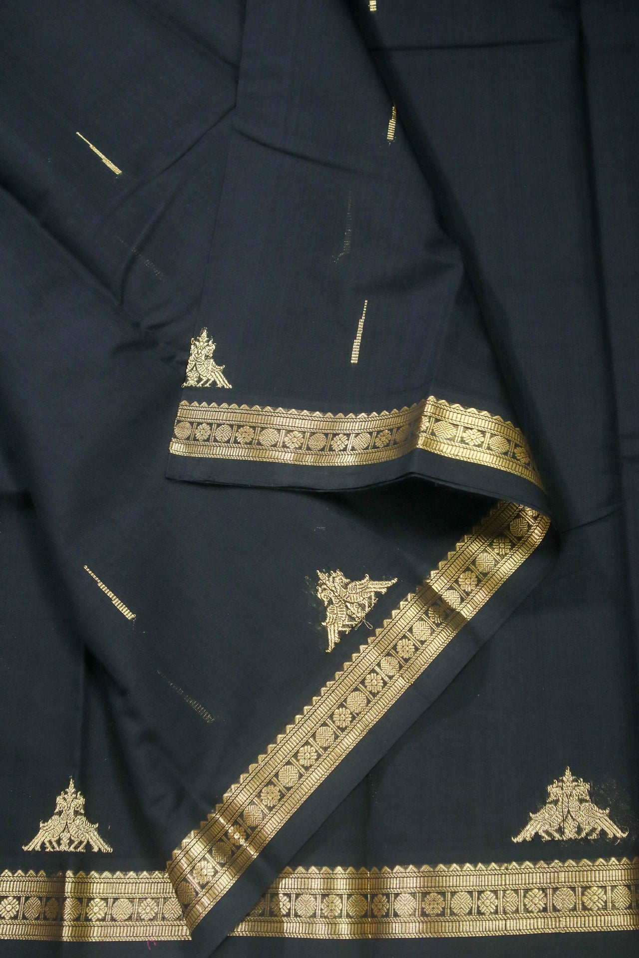 Kanchi Cotton Handloom Saree