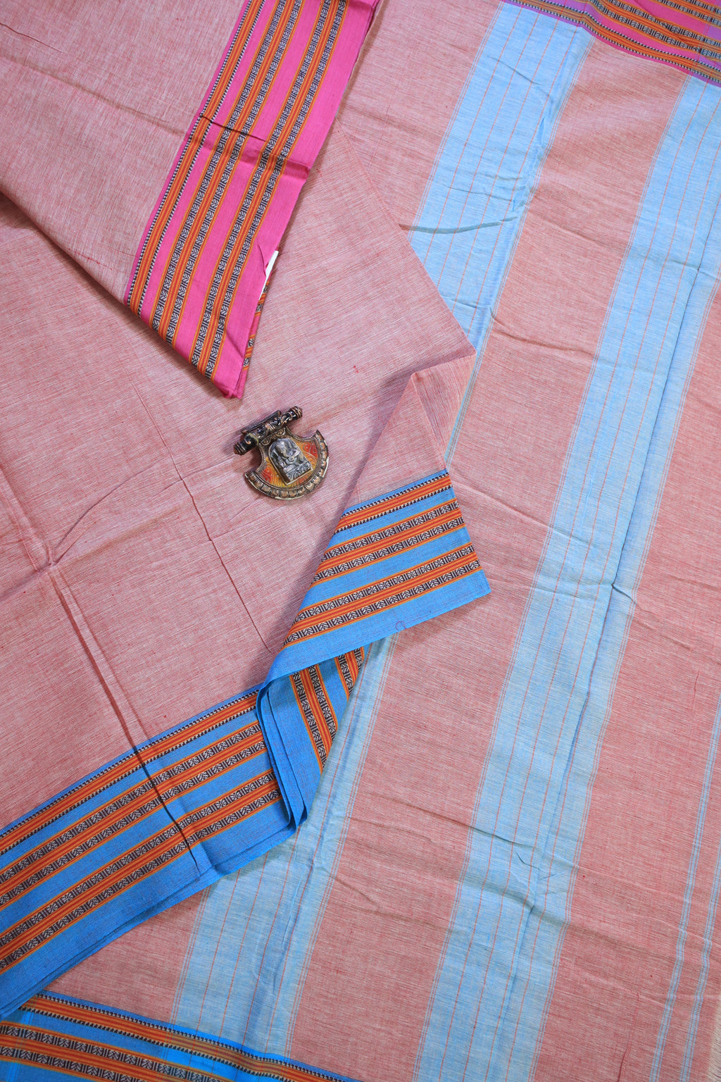 Patteda Cotton Sarees Archives - Samprada Fashions